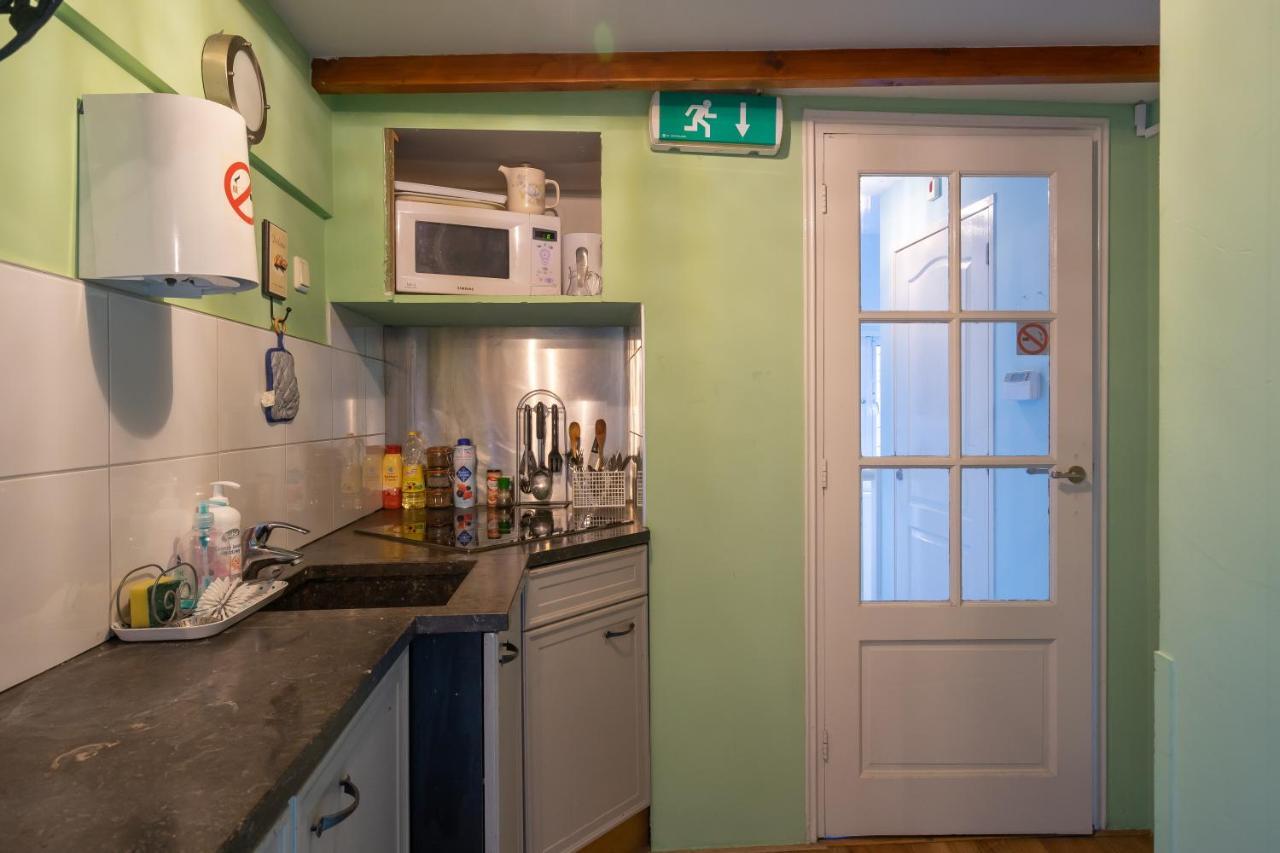 Queens City Vintage Hotel Amersfoort Bagian luar foto